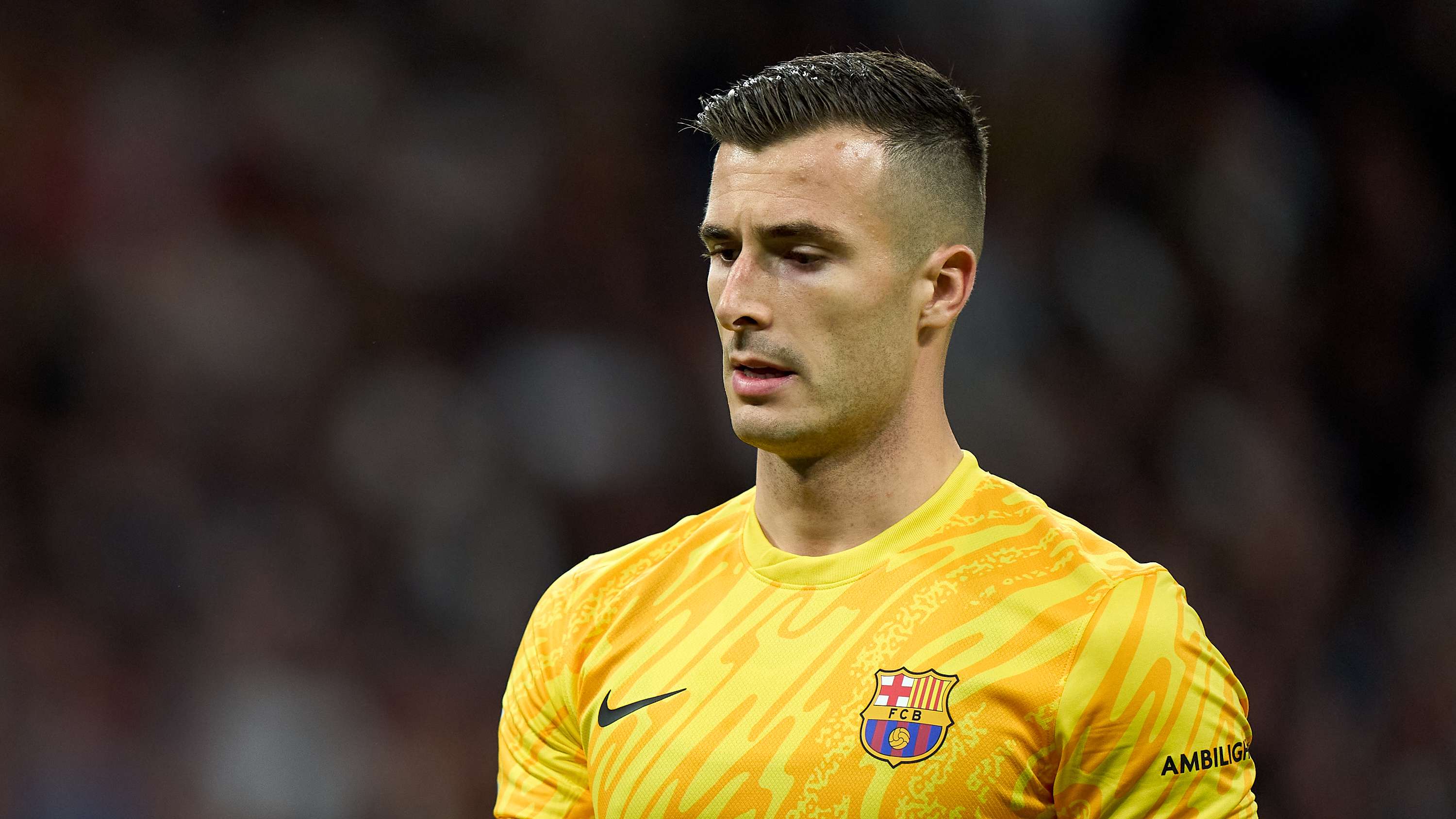 如边缘球员 如边缘球员